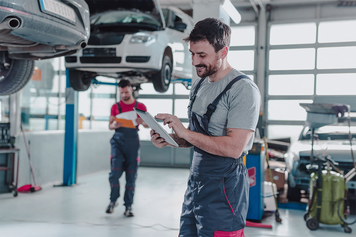 Autohäuser, Kfz-Werkstätten, Auto-Tuner, Motorradhandel, Fahrzeugaufbereiter